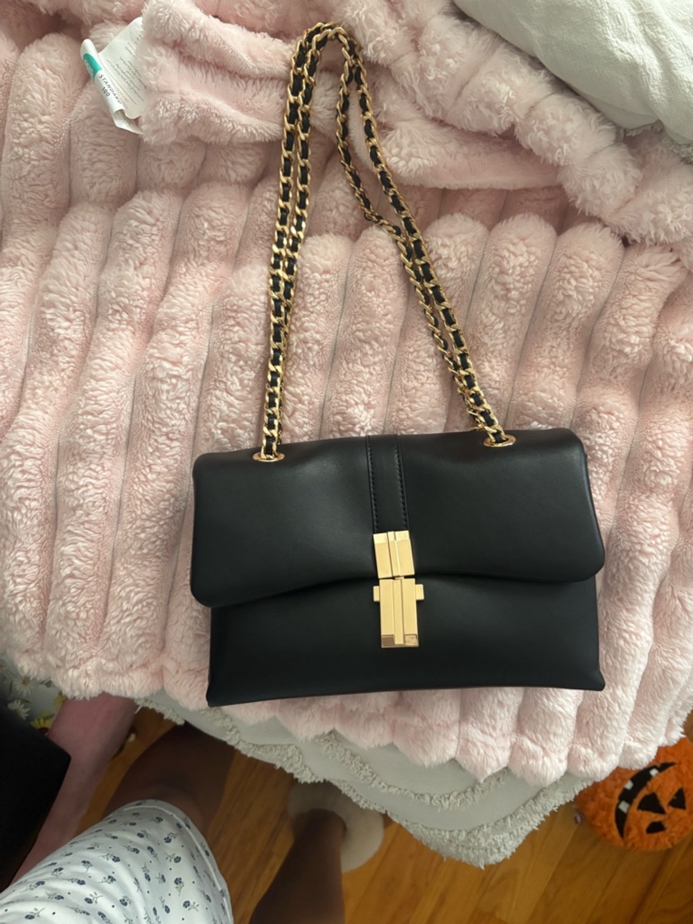 Aldo Black Shoulder Bag with Gold Chain Strap